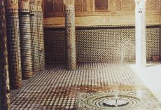 Sale Tunisie Madrassa zelliges reseaux clair/sombre et sombre/clair
